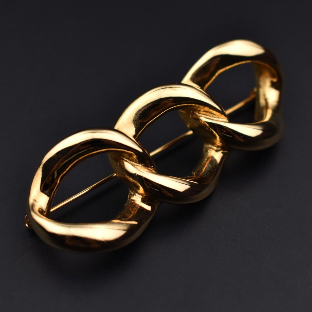 Large link brooch, gold chain lapel pin, accent quirky jewelry